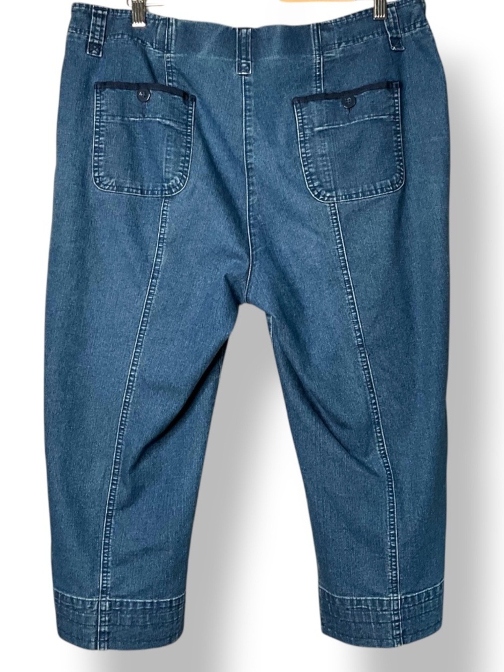 ALIA Cotton Blend Multi Pocket Capri Jeans w/ Contrast Navy Trim Detail Sz 14 - Picture 4 of 9